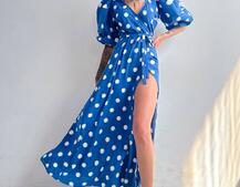 Платье миди в горох с запахом и объемными рукавами Платье миди в горох с запахом и объемными рукавами | PUSHKA SHOP