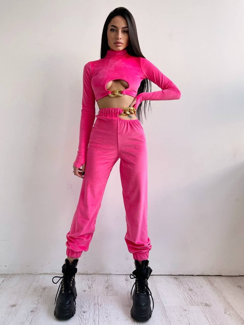Велюровый костюм с цепями: топ + джоггеры  | PUSHKA SHOP