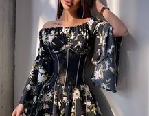 Сукня асиметричного крою з розкльошеними рукавами + корсет декорований стразами Ручна робота | PUSHKA SHOP