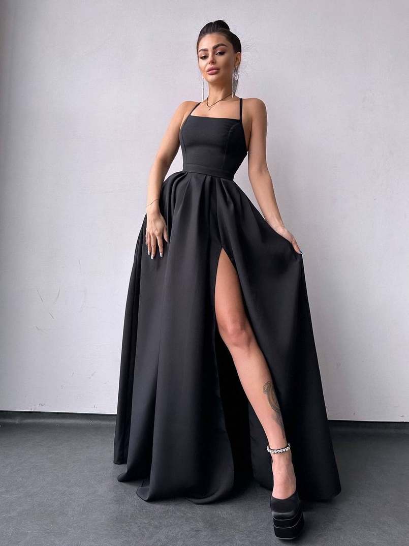 Сукня максі  зі шнурівкою на спинці | PUSHKA SHOP