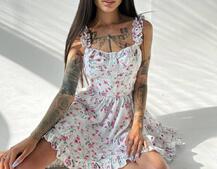 Платье с корсетным верхом и оборками на юбочке | PUSHKA SHOP