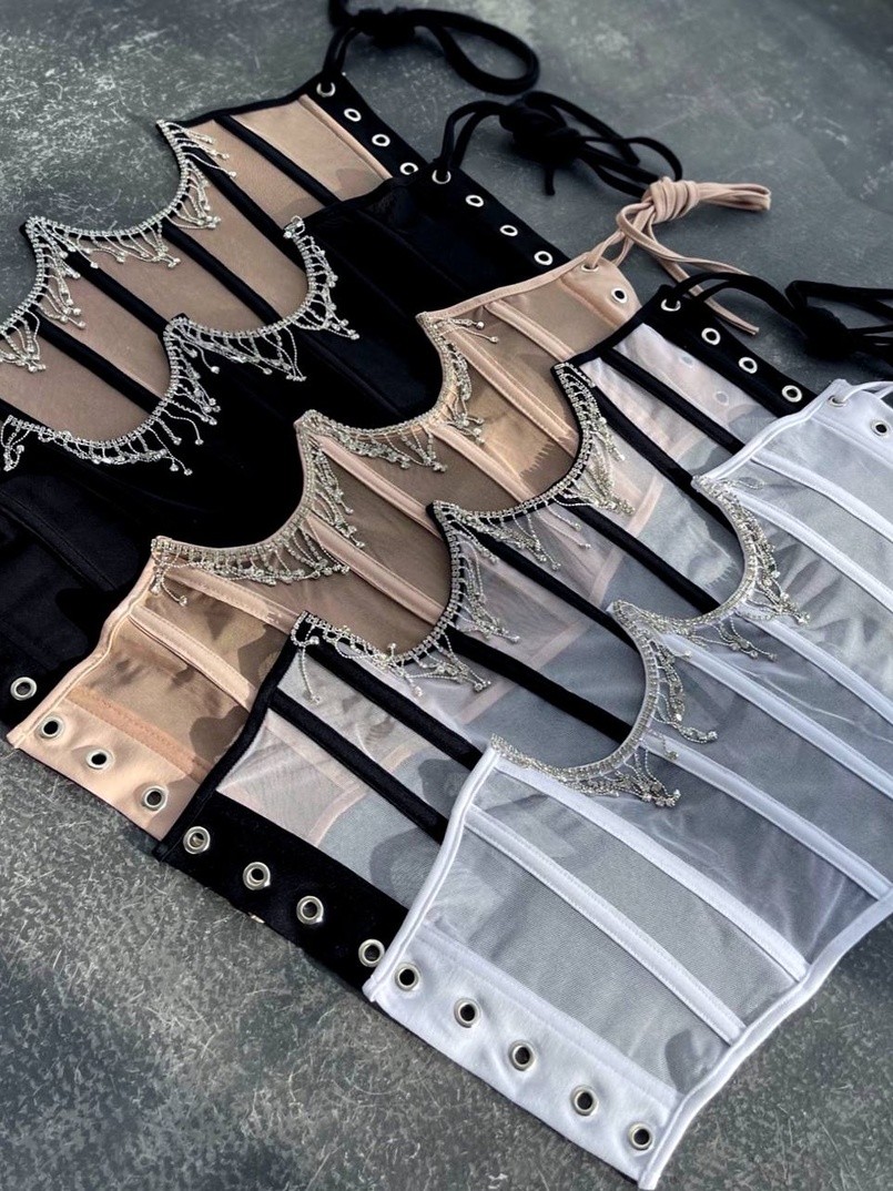 Корсет на кісточках зі шнурівкою, декорований бахромою зі страз | PUSHKA SHOP