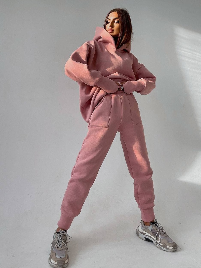 Тёплый комплект: худи + спортивные штаны Тёплый комплект: худи + спортивные штаны | PUSHKA SHOP