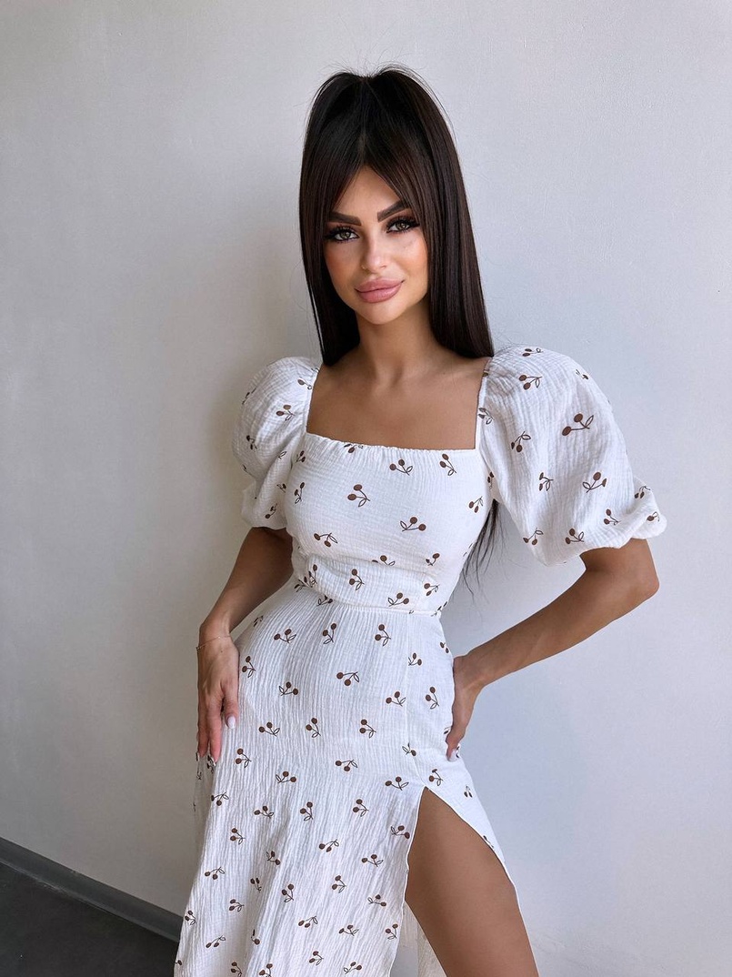 Сукня -міді зі шнурівкою на спинці та розрізом на ніжці з принтом Сукня -міді зі шнурівкою на спинці та розрізом на ніжці з принтом | PUSHKA SHOP