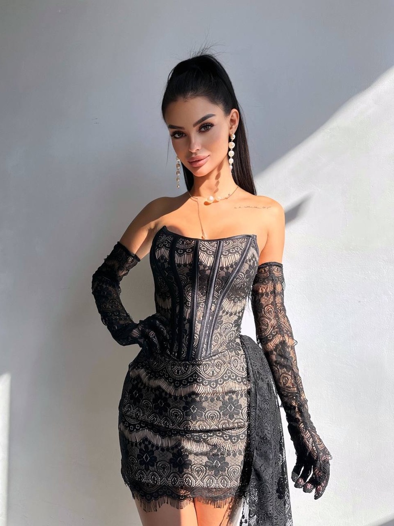 Сукня міні зі шлейфом та рукавичками | PUSHKA SHOP