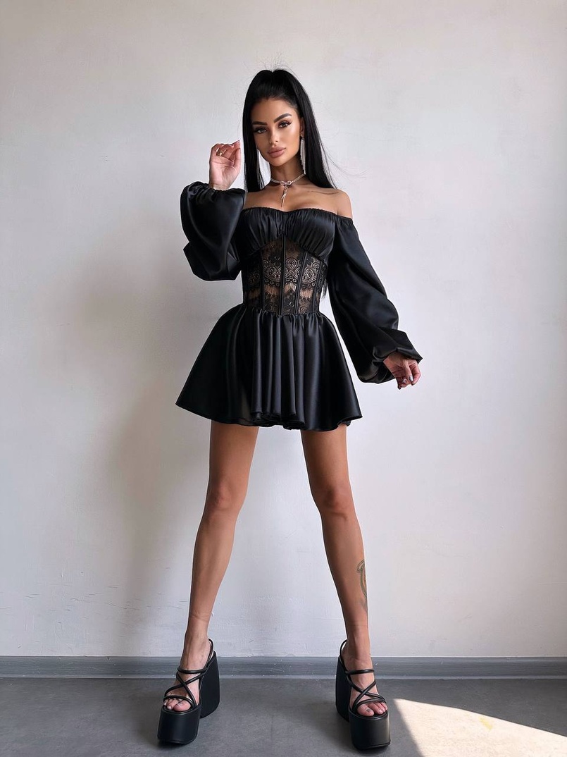 Атласна сукня з обʼємними рукавами та мереживом | PUSHKA SHOP