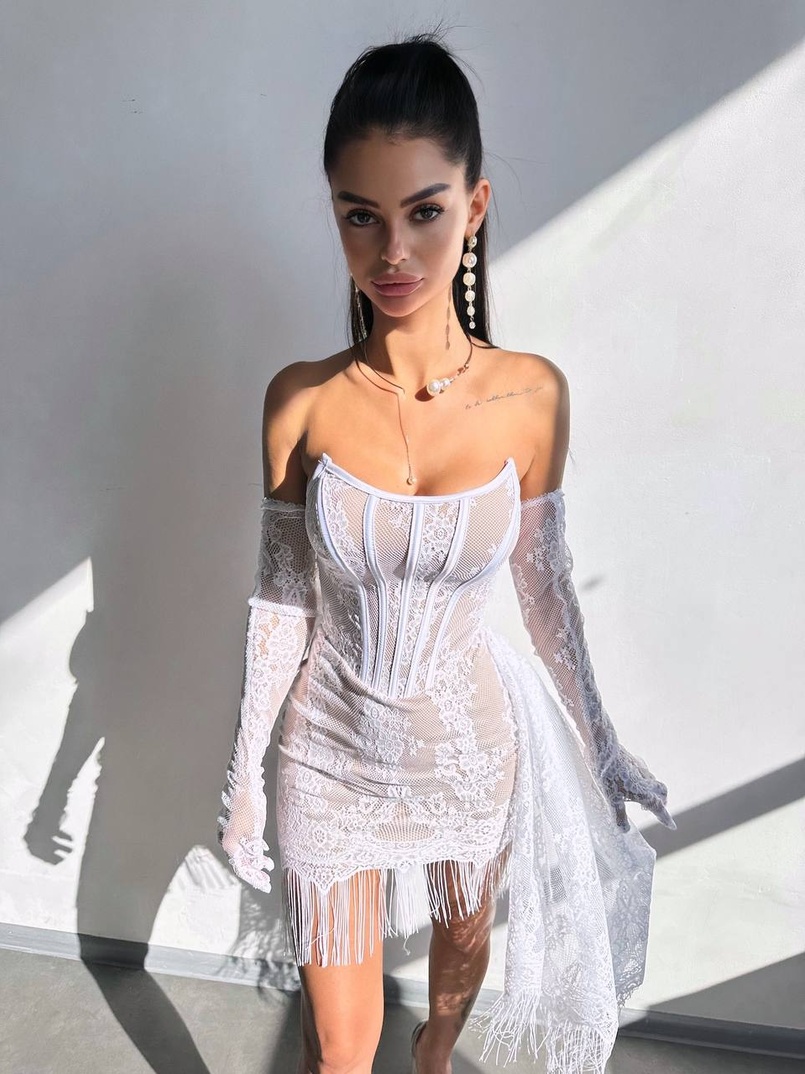 Сукня міні зі шлейфом та рукавичками | PUSHKA SHOP