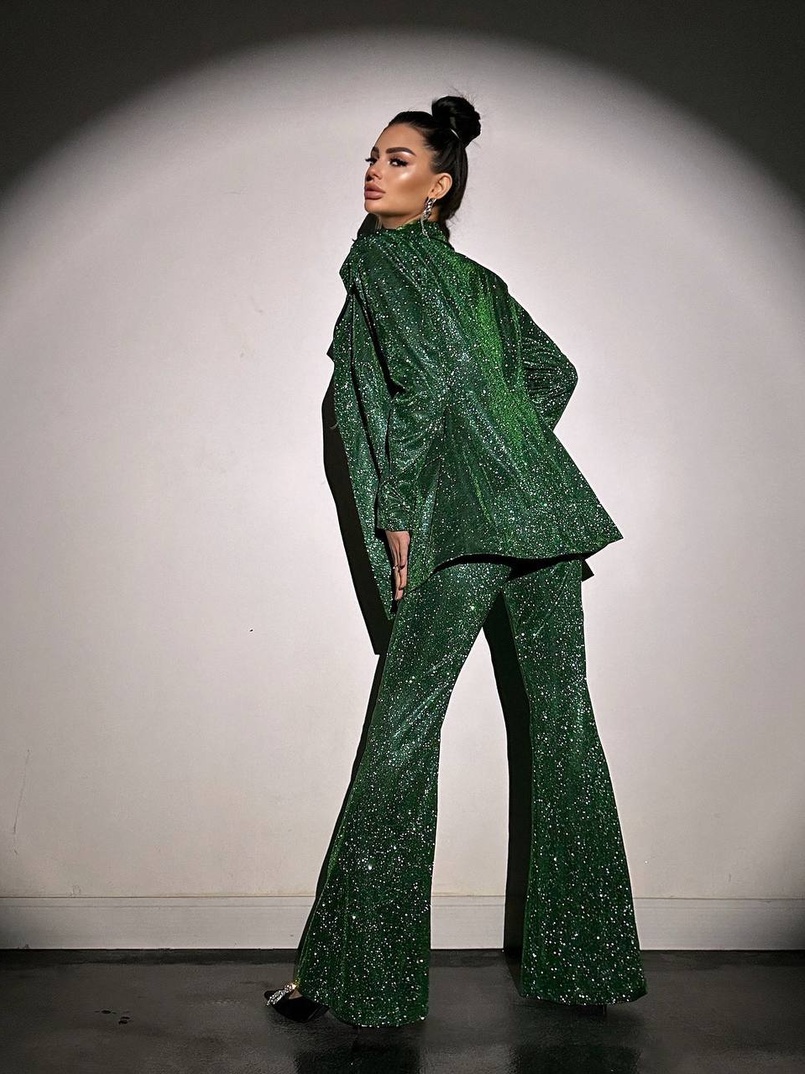 Костюм: піджак на підкладці, штани кльош+ топ з чашечками | PUSHKA SHOP