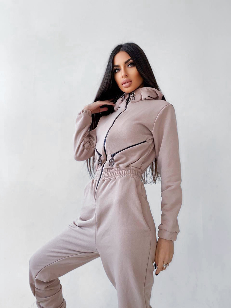 Приталенный комбинезон на молнии  Приталенный комбинезон на молнии  | PUSHKA SHOP