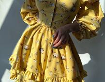 Лялькова сукня з пишною спідницею та корсетним верхом з ніжним квітковим принтом  | PUSHKA SHOP