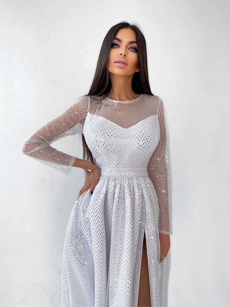 Блестящее платье-макси с голографическими блёстками Блестящее платье-макси с голографическими блёстками | PUSHKA SHOP