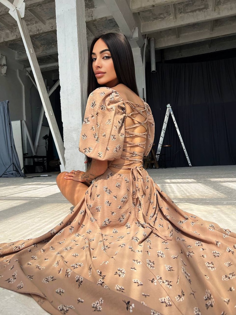 Платье миди со шнуровкой на спинке  | PUSHKA SHOP