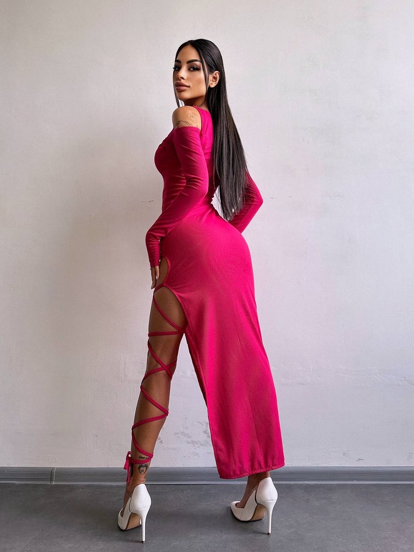 Трикотажна сукня з зав’язкою на ніжку Трикотажна сукня з зав’язкою на ніжку | PUSHKA SHOP