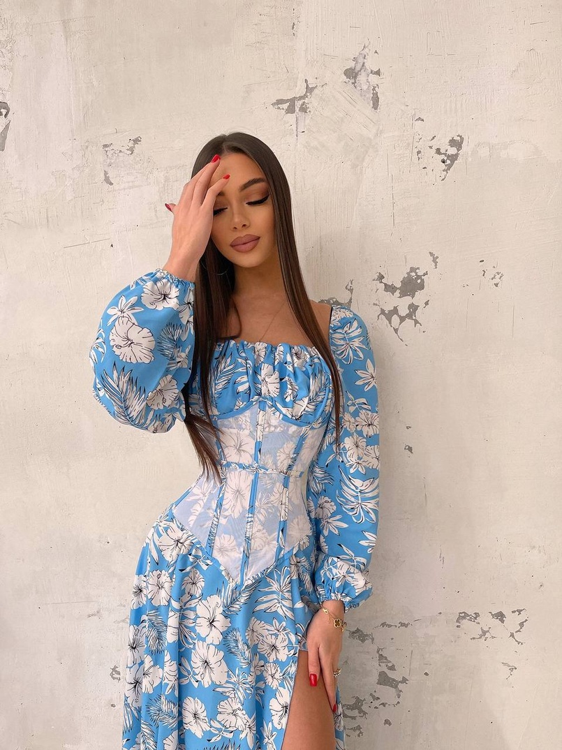 Сукня міді з розрізом в квітковий принт + прозорий корсет Сукня міді з розрізом в квітковий принт + прозорий корсет | PUSHKA SHOP