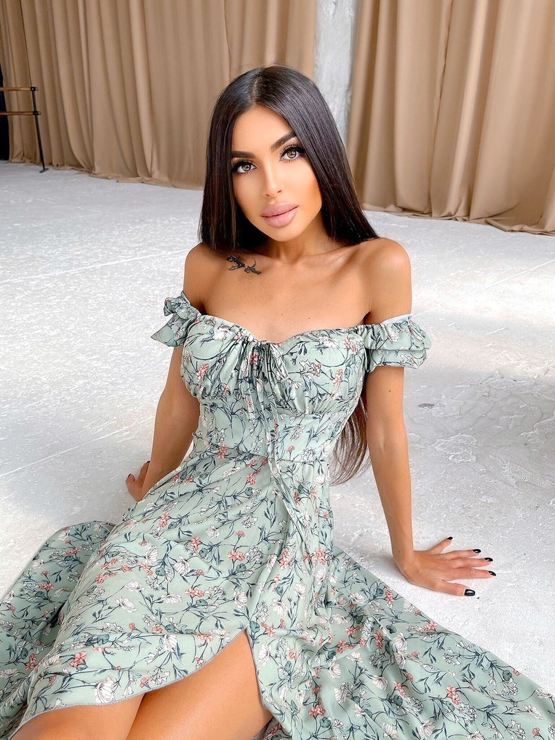 Летнее цветочное платье-миди с завязками на груди Летнее цветочное платье-миди с завязками на груди | PUSHKA SHOP