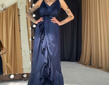 Шелковое платье-миди с оборками Шелковое платье-миди с оборками | PUSHKA SHOP