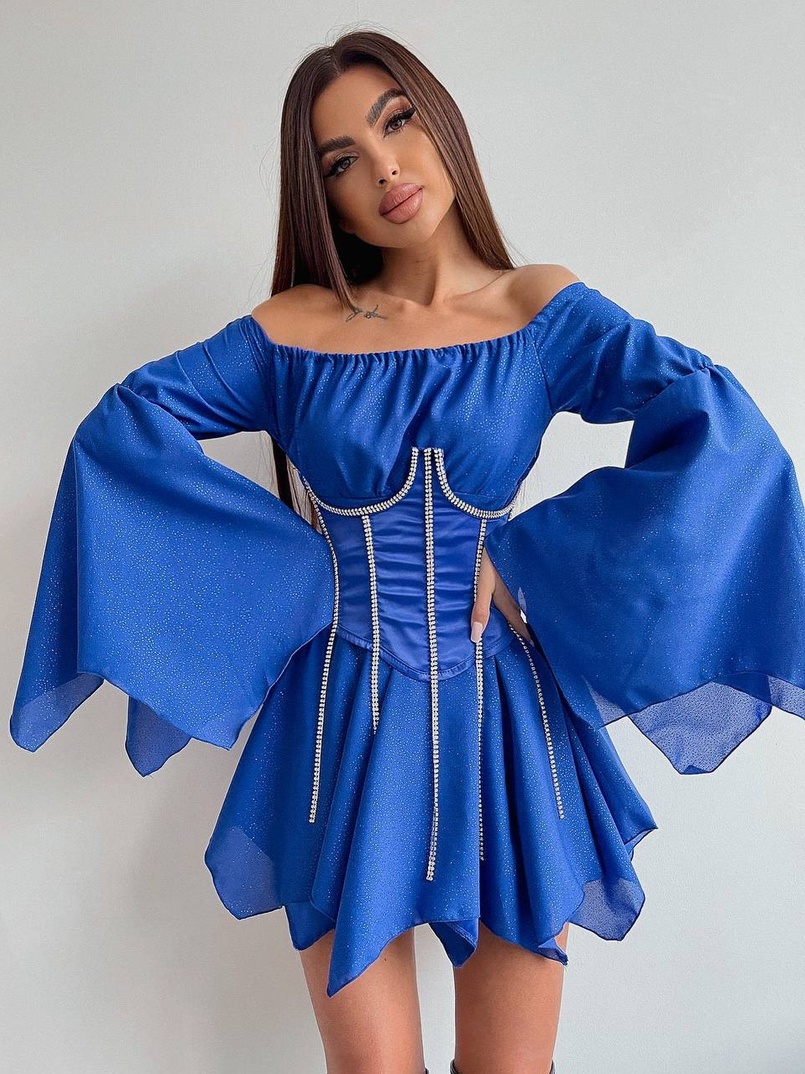 Шифонова сукня на підкладці з розкльошеними рукавами з асиметричною спідницею + корсет декорований стразами Ручна робота! | PUSHKA SHOP