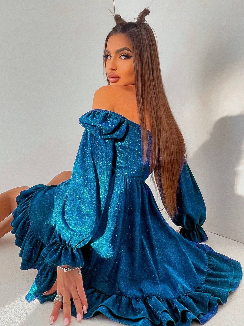 Блискуча сукня з оборками та чашками з ефектом push up Блискуча сукня з оборками та чашками з ефектом push up | PUSHKA SHOP