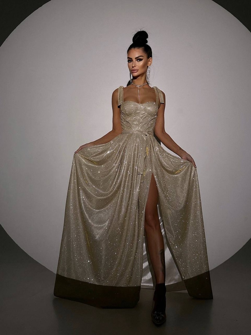 ✨Блискуча сукня максі з чашечками ✨ ✨Блискуча сукня максі з чашечками ✨ | PUSHKA SHOP