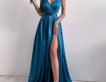 Платье макси с разрезом на юбке и запахом на груди   Платье макси с разрезом на юбке и запахом на груди   | PUSHKA SHOP