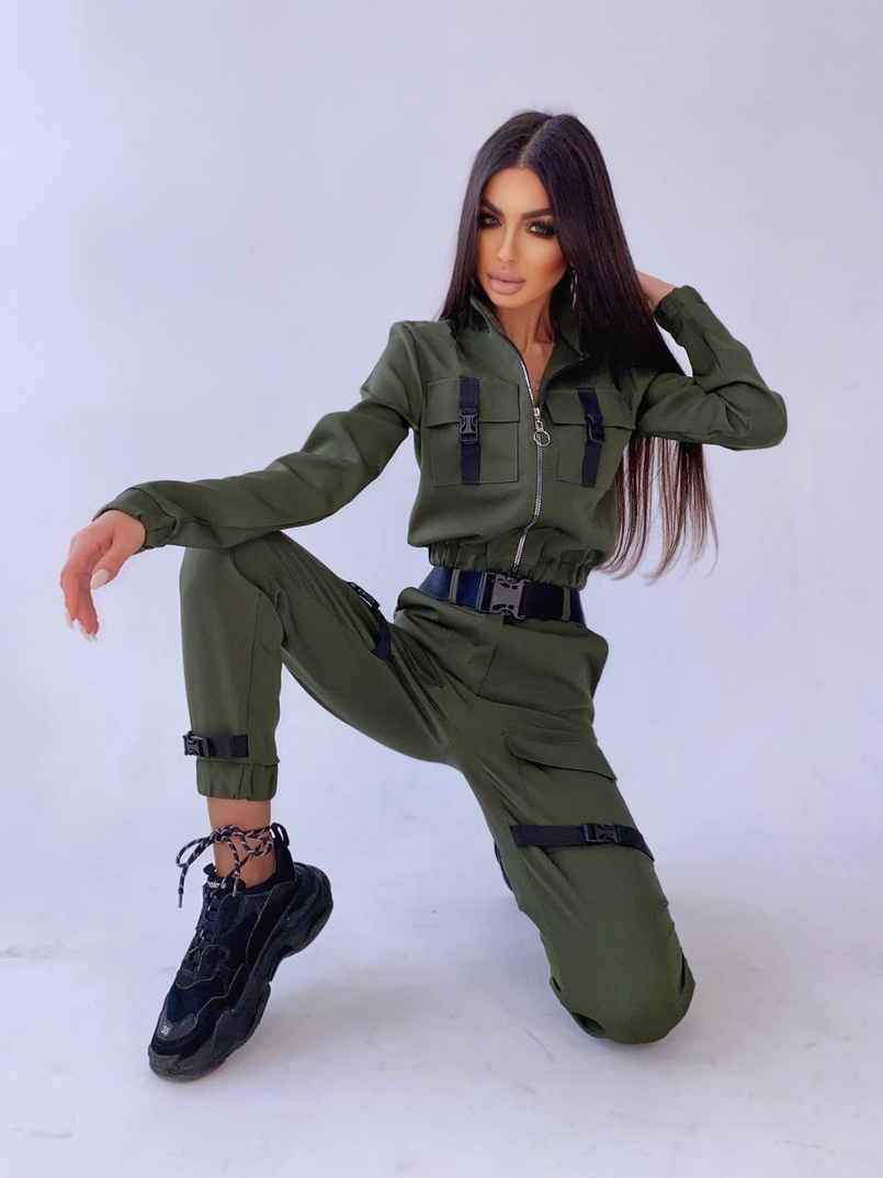 Костюм с брюками-карго декорированный застежками-фастекс | PUSHKA SHOP