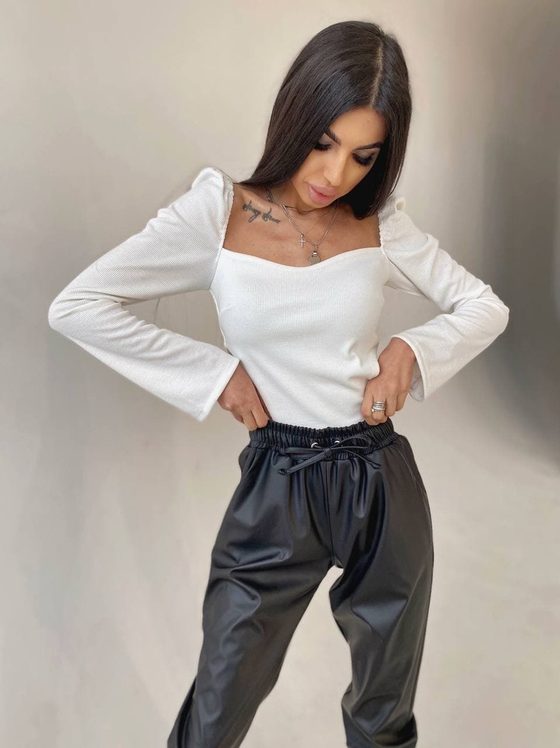 Комплект: топ + джоггеры из эко-кожи | PUSHKA SHOP