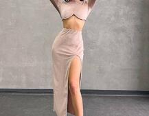 Оксамитовий комплект: топ із чашками push up+ спідниця, декорована стразами Прикраса пришита, ручна робота. | PUSHKA SHOP