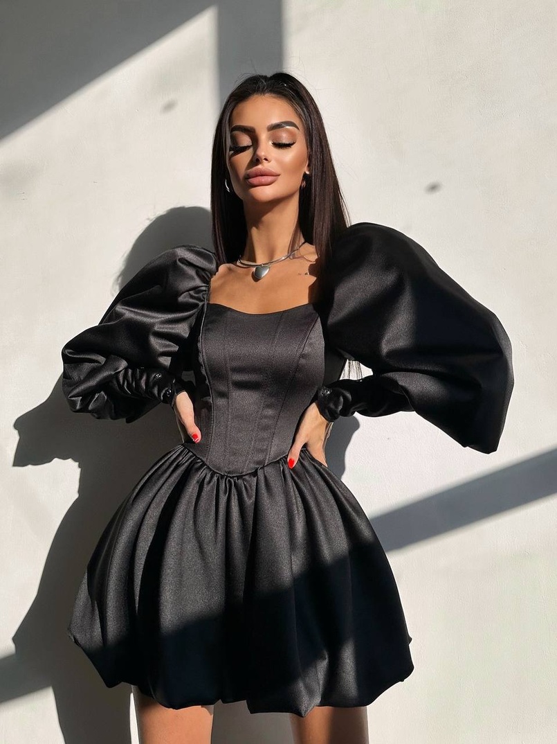 Сукня з обʼємними рукавами та спідницею балоном  | PUSHKA SHOP