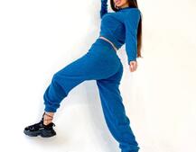 Очень комфортный и приятный к телу базовый костюм из качественной Ангоры Очень комфортный и приятный к телу базовый костюм из качественной Ангоры | PUSHKA SHOP