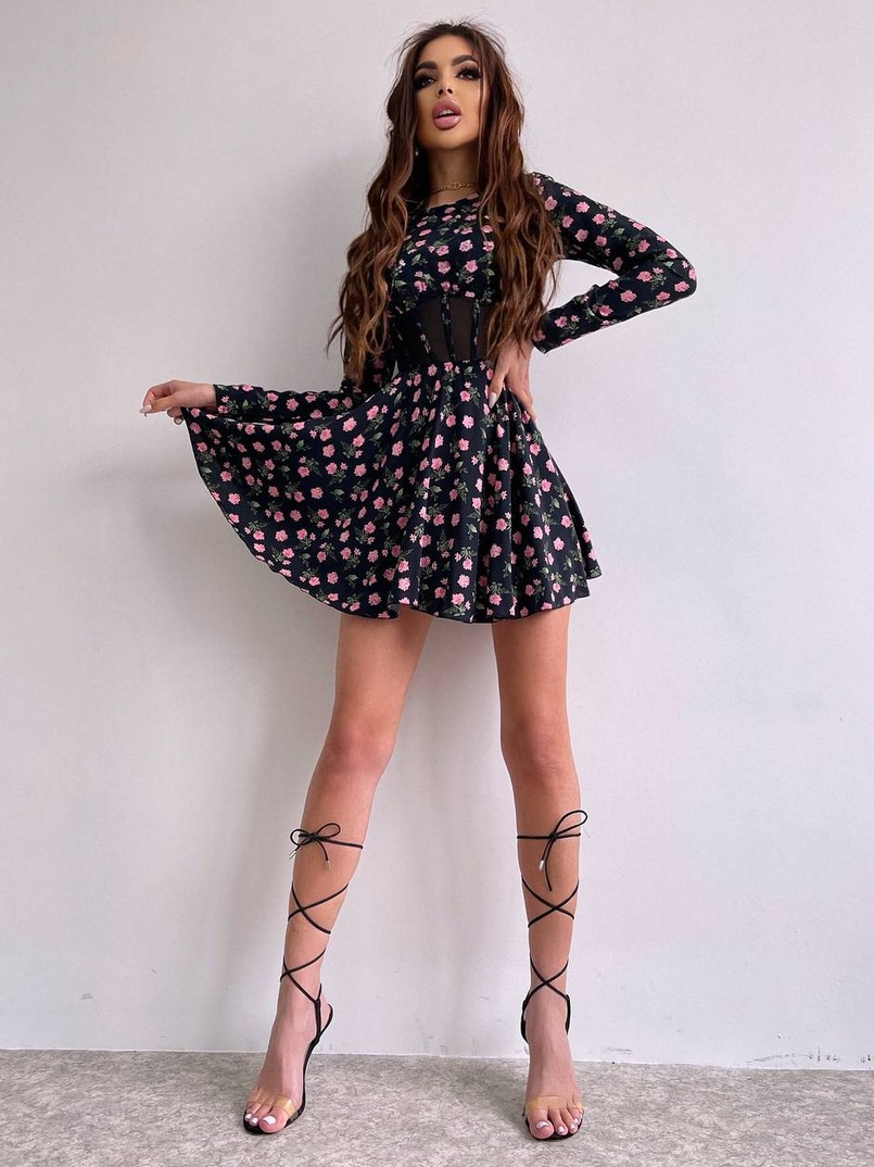 Приталена сукня з корсетною вставкою та спідницею-сонцем Приталена сукня з корсетною вставкою та спідницею-сонцем | PUSHKA SHOP