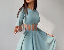 Приталенное платье с корсетной вставкой и пышной юбкой-солцем Приталенное платье с корсетной вставкой и пышной юбкой-солцем | PUSHKA SHOP