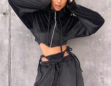 Велюровий комплект: кофта з корсетними елементами + джогери з імітацією трусиків Велюровий комплект: кофта з корсетними елементами + джогери з імітацією трусиків | PUSHKA SHOP