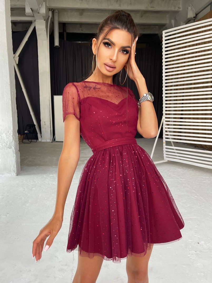 Платье-мини с голографическими блестками Платье-мини с голографическими блестками | PUSHKA SHOP