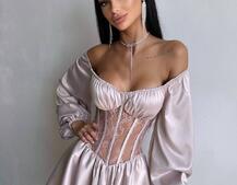 Атласна сукня з обʼємними рукавами та мереживом Атласна сукня з обʼємними рукавами та мереживом | PUSHKA SHOP