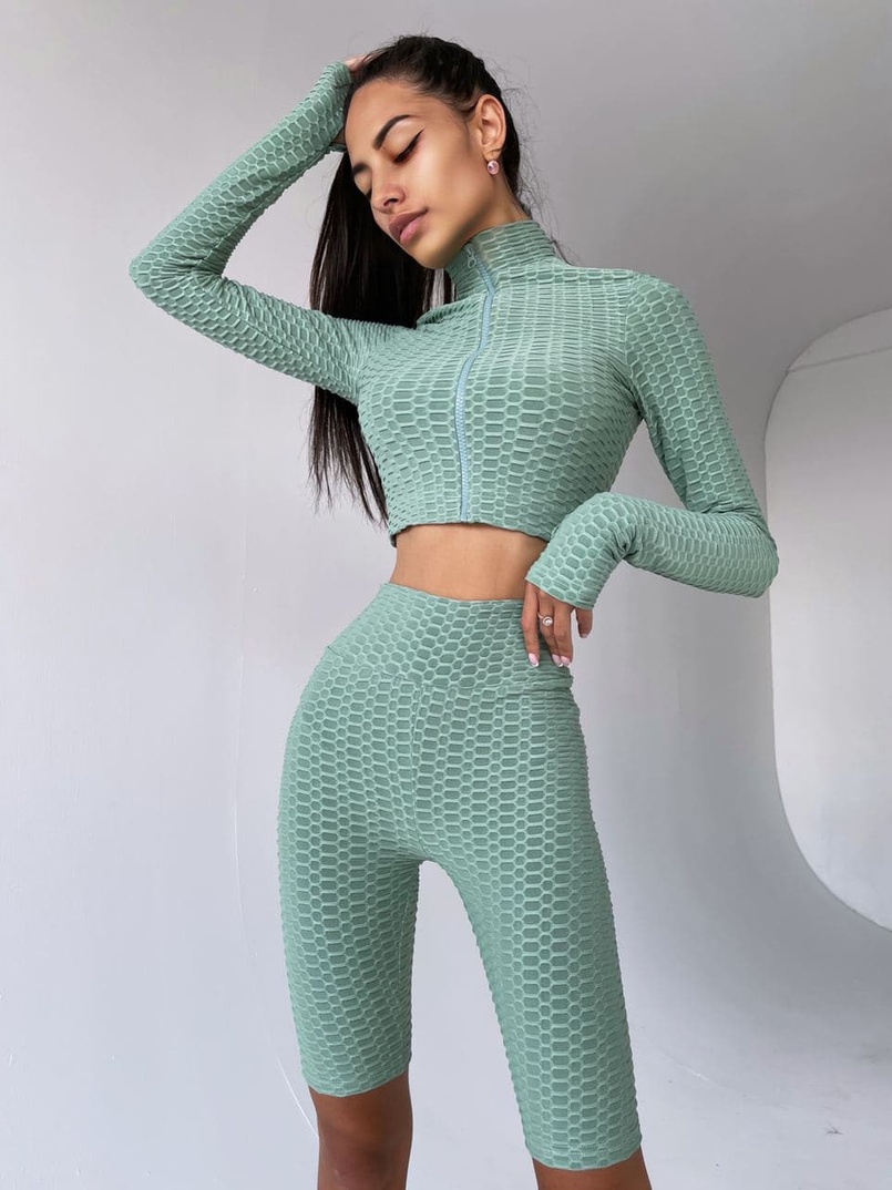 Комплект: топ на молнии + велосипедки Комплект: топ на молнии + велосипедки | PUSHKA SHOP