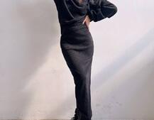 Костюм із теплого трикотажу-рубчика: светр + спідниця Костюм із теплого трикотажу-рубчика: светр + спідниця | PUSHKA SHOP