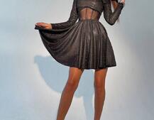 Приталенное блестящее платье с корсетной вставкой и пышной юбкой-солцем Приталенное блестящее платье с корсетной вставкой и пышной юбкой-солцем | PUSHKA SHOP