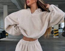 Теплий та мʼякий комплект: Обʼємний худі з капюшоном та штани з манжетами  Дуже приємний до тіла | PUSHKA SHOP