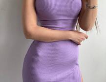 Трикотажное платье со шнуровкой на спинке и вырезом на ножке  Трикотажное платье со шнуровкой на спинке и вырезом на ножке  | PUSHKA SHOP