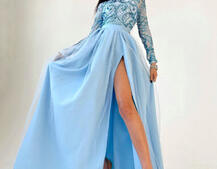 Платье-макси с пышной юбкой и блестящим верхом Платье-макси с пышной юбкой и блестящим верхом | PUSHKA SHOP