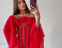 Шифонова сукня на підкладці з розкльошеними рукавами з асиметричною спідницею + корсет декорований стразами Ручна робота! Шифонова сукня на підкладці з розкльошеними рукавами з асиметричною спідницею + корсет декорований стразами Ручна робота! | PUSHKA SHOP