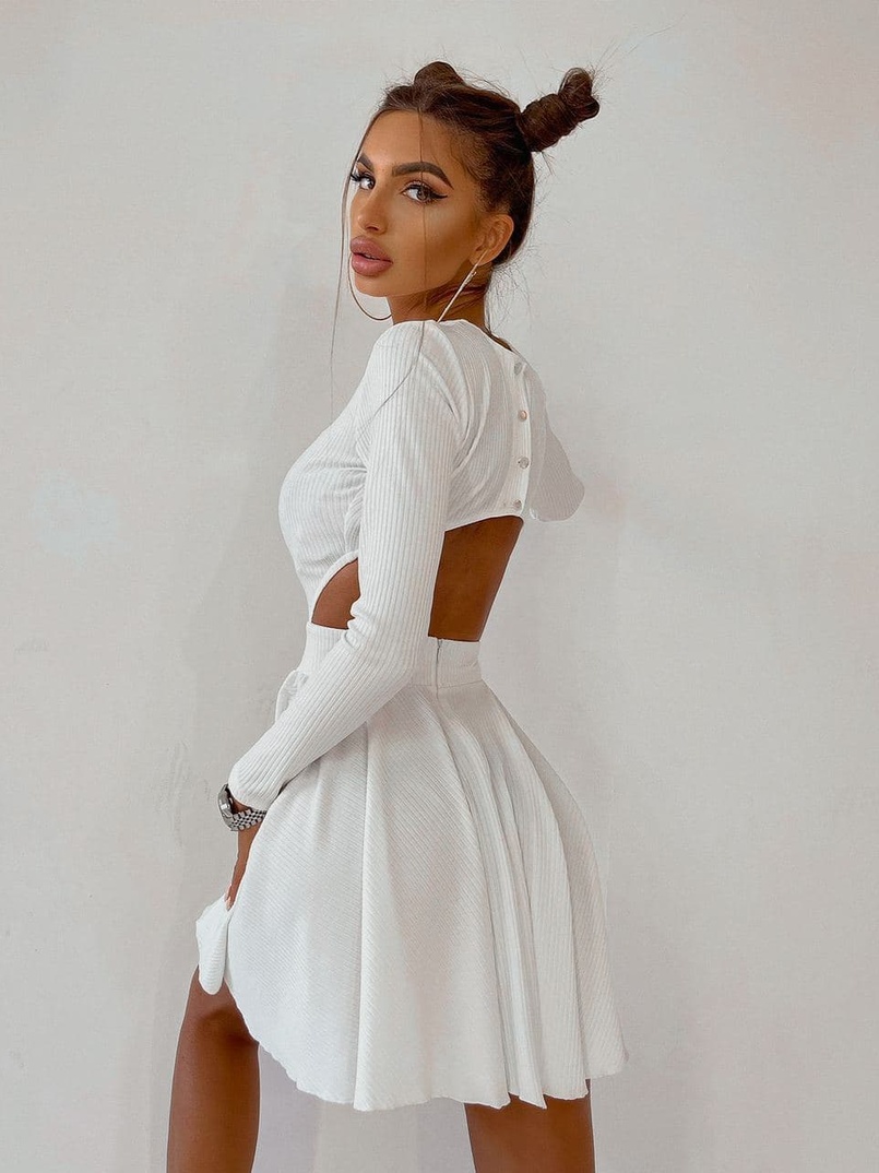 Приталенное трикотажное платье с открытой спинкой  | PUSHKA SHOP