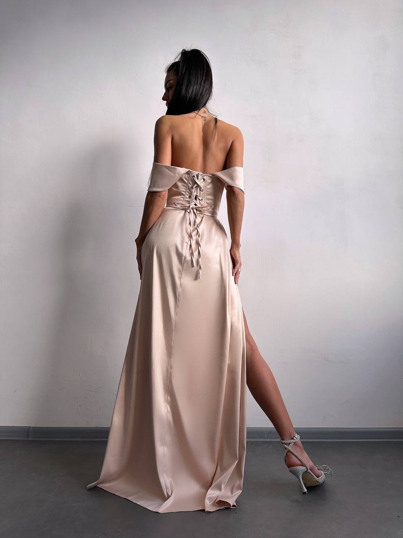 Атласний комплект: корсет бюстʼє + спідниця максі Атласний комплект: корсет бюстʼє + спідниця максі | PUSHKA SHOP