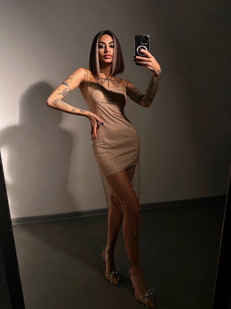 Сукня із сітки зі стразами на трикотажній підкладці Сукня із сітки зі стразами на трикотажній підкладці | PUSHKA SHOP