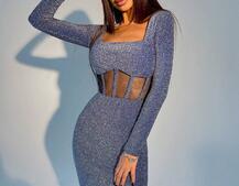 Приталенное блестящее платье с корсетной вставкой и юбкой-карандашом Приталенное блестящее платье с корсетной вставкой и юбкой-карандашом | PUSHKA SHOP