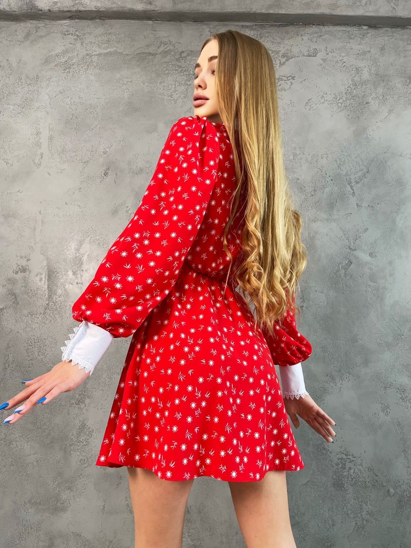 Платье-рубашка с воротничком, декорированным кружевом Платье-рубашка с воротничком, декорированным кружевом | PUSHKA SHOP