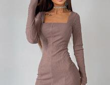 Платье-мини с квадратным вырезом Платье-мини с квадратным вырезом | PUSHKA SHOP