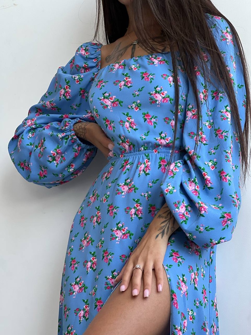 Платье миди со шнуровкой на спинке Платье миди со шнуровкой на спинке | PUSHKA SHOP