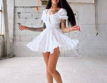 Муслиновое платье с оборками и завязками на груди Муслиновое платье с оборками и завязками на груди | PUSHKA SHOP