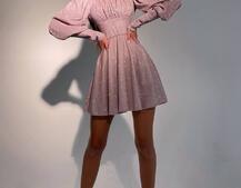 Блестящее платье с объемными рукавами Блестящее платье с объемными рукавами | PUSHKA SHOP